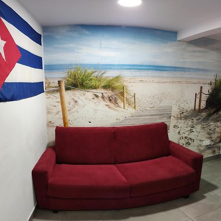 Ferienwohnung El Rinconcito Cubano En La Playa Almería Exterior foto