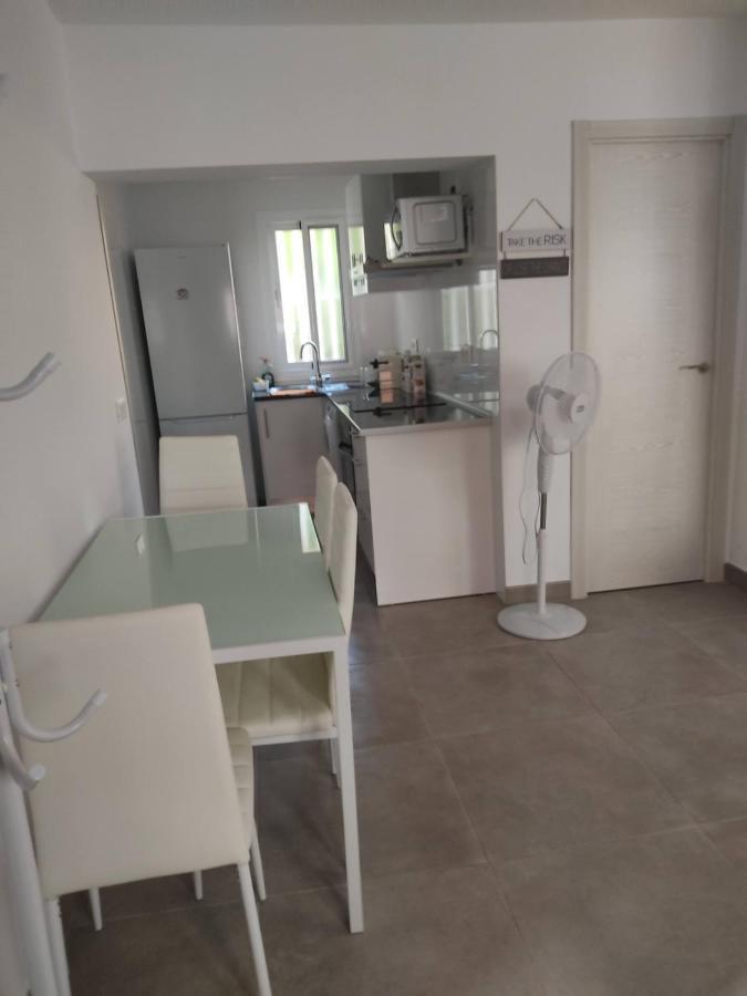 Ferienwohnung El Rinconcito Cubano En La Playa Almería Exterior foto